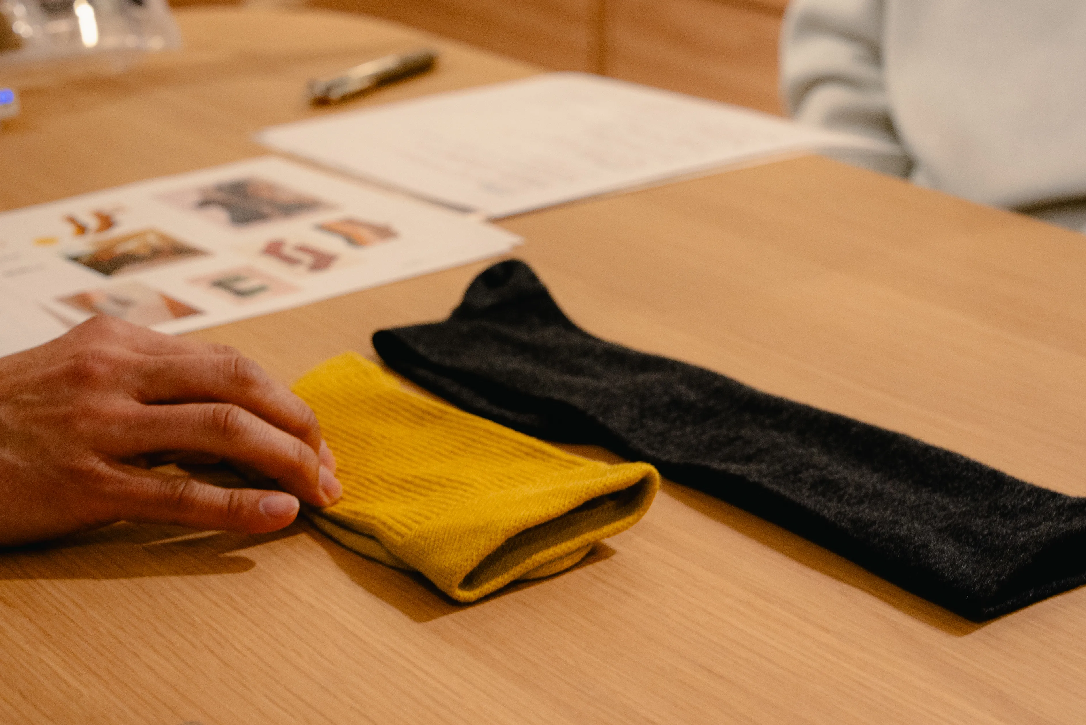 SKINNY SOCKS