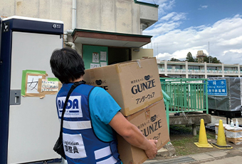 被災された方に肌着をお届け