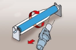2.The hot-air gun should face opposite to its direction of travel.